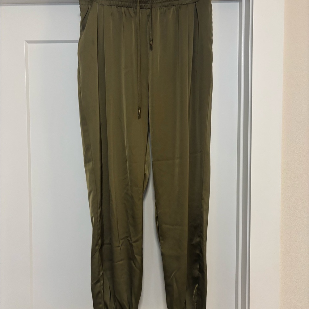 Entro Olive Satin Joggers